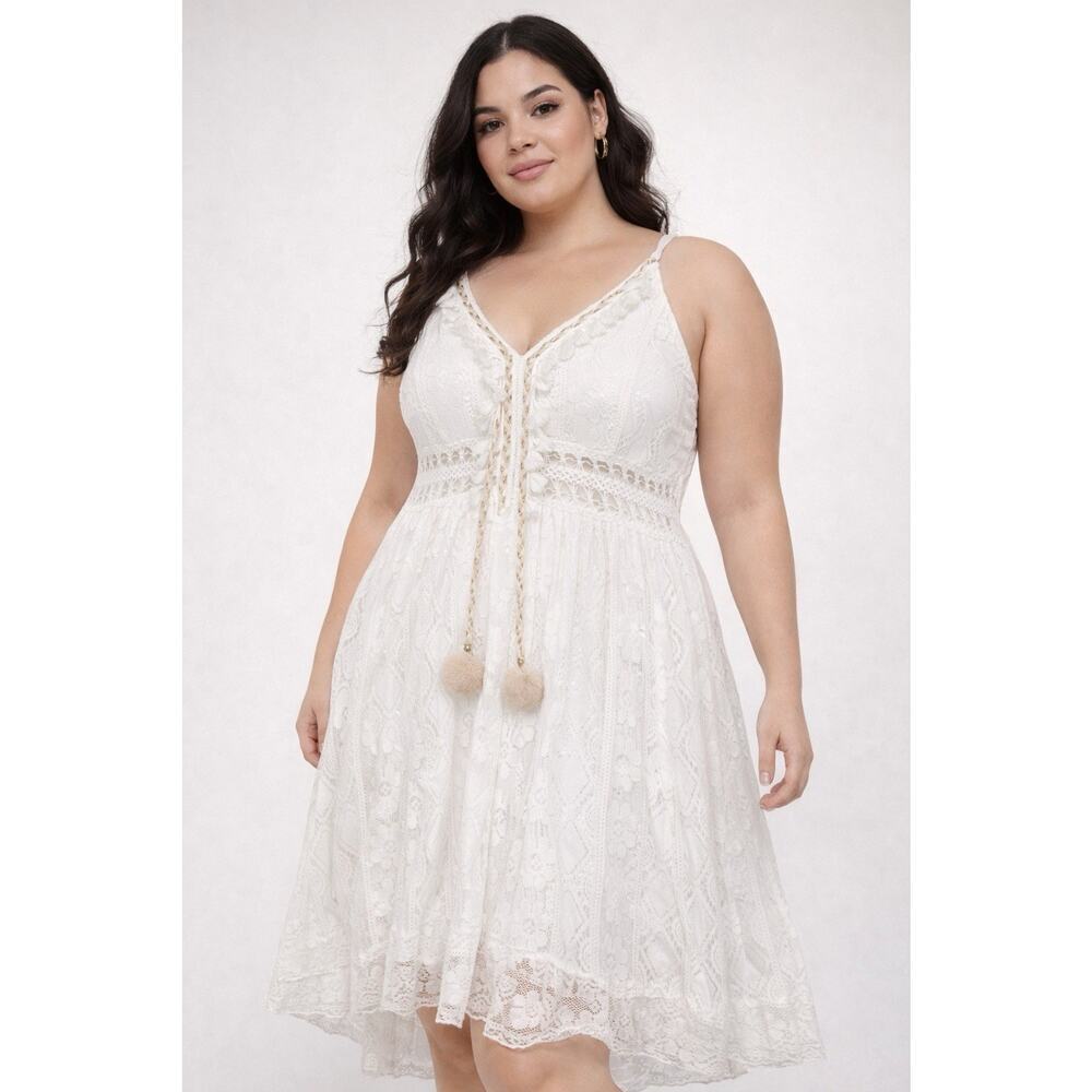 Women's White Floral Lace Dress Size 1X Spaghetti, Strap, Fairy Cottage Core